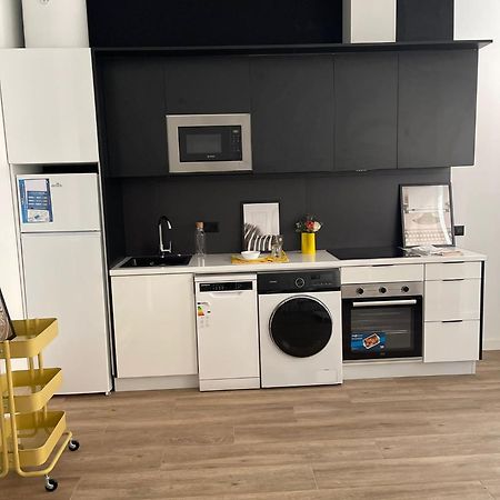 Apartmán Exyca Metropolitano Madrid Exteriér fotografie